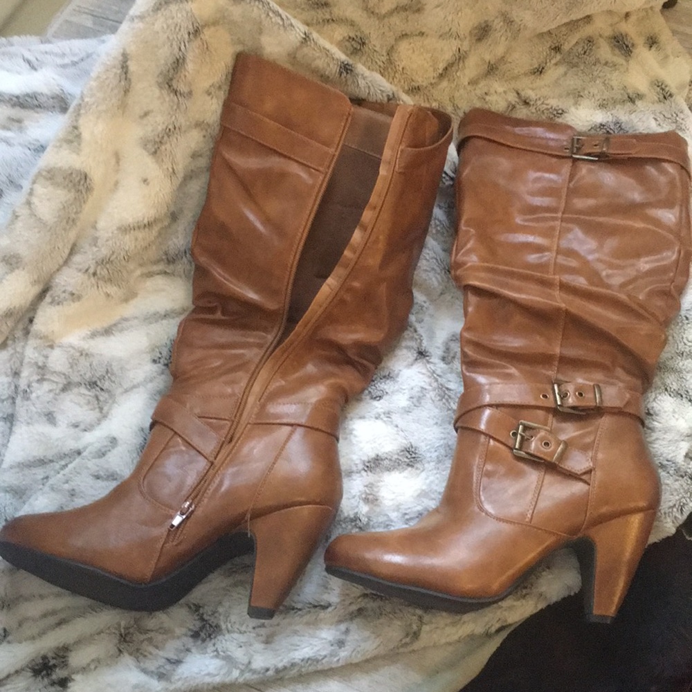 Brown boots